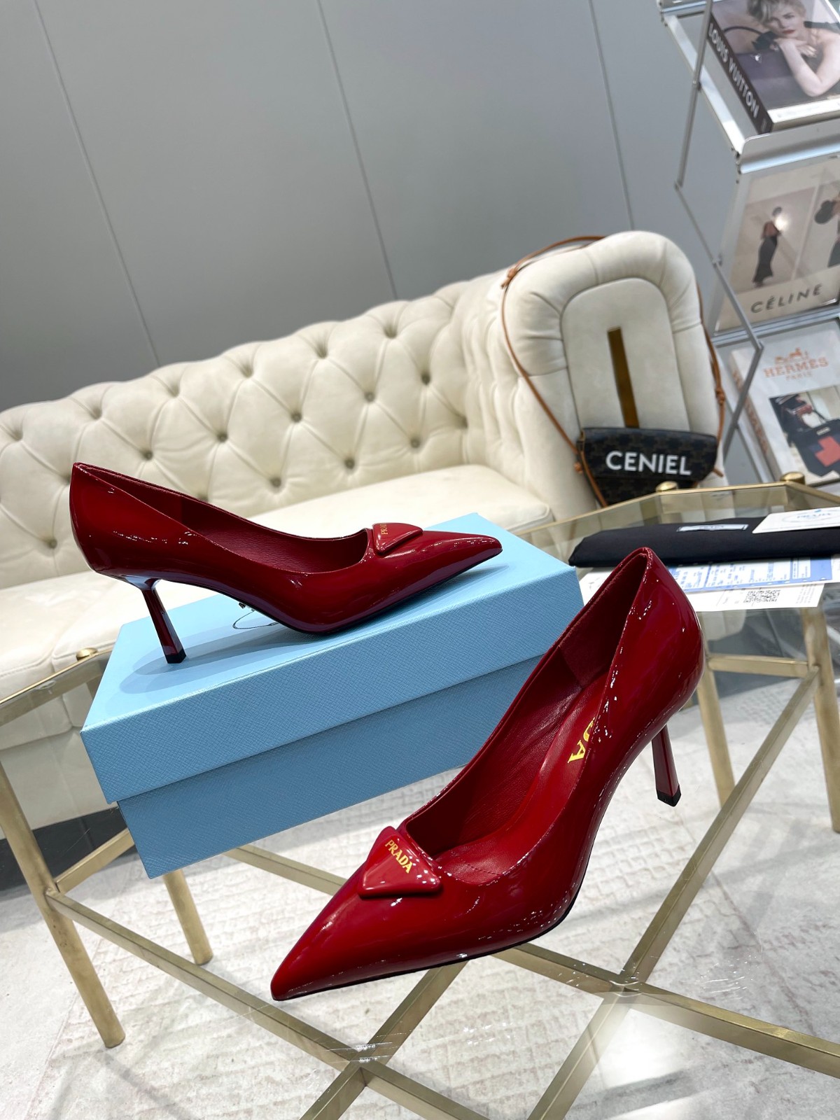 022 30123104 size 35-41