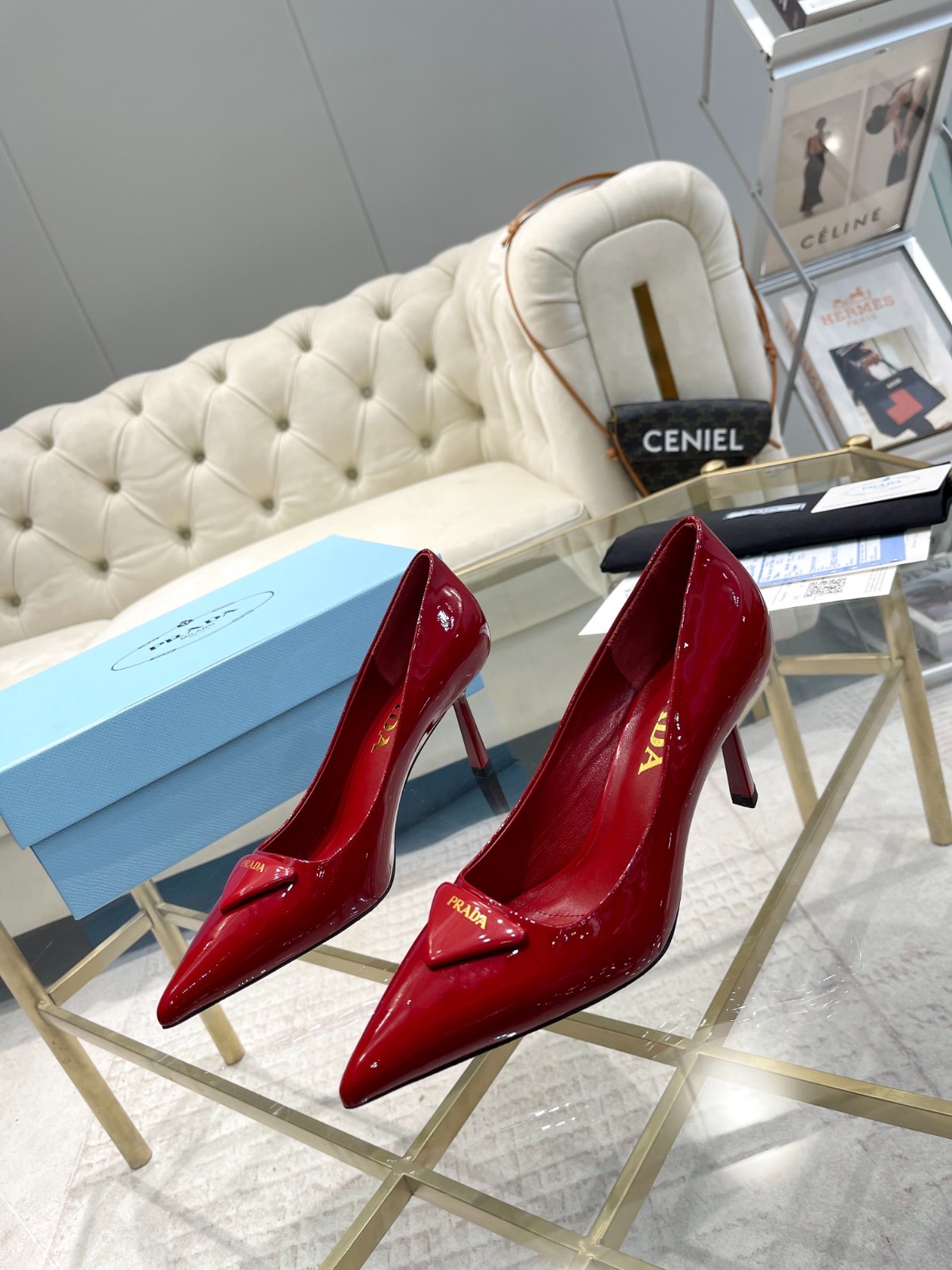 022 30123104 size 35-41
