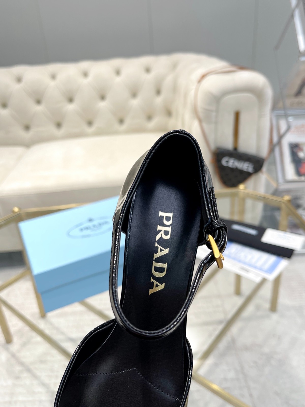 020 30123104 size 35-41