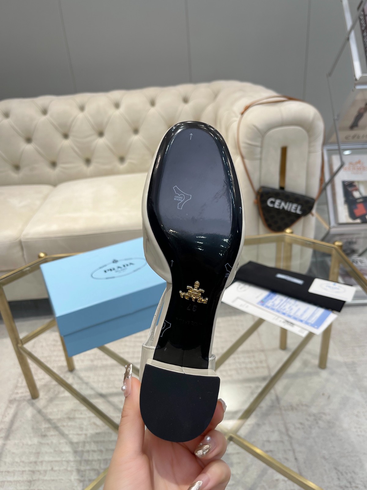 018 30123104 size 35-41