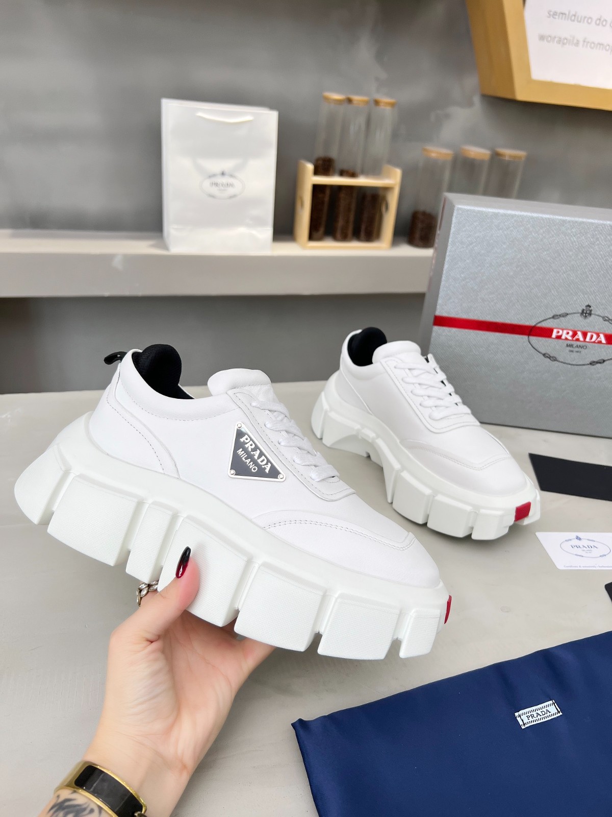 007 32123136 size 35-45