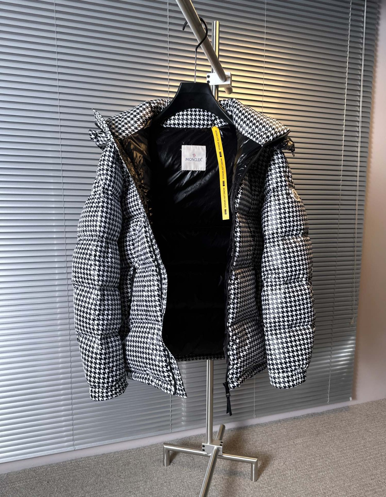 024 035#105-Moncle-Clothes-06-2023SS