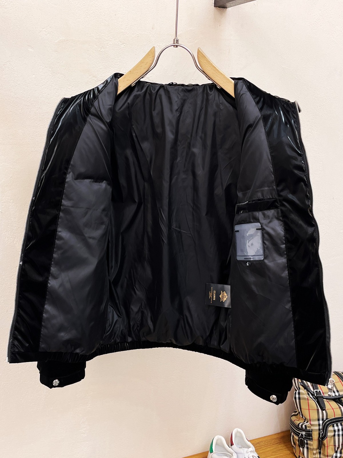 076 047#105-Moncle-Clothes-01-2024SS