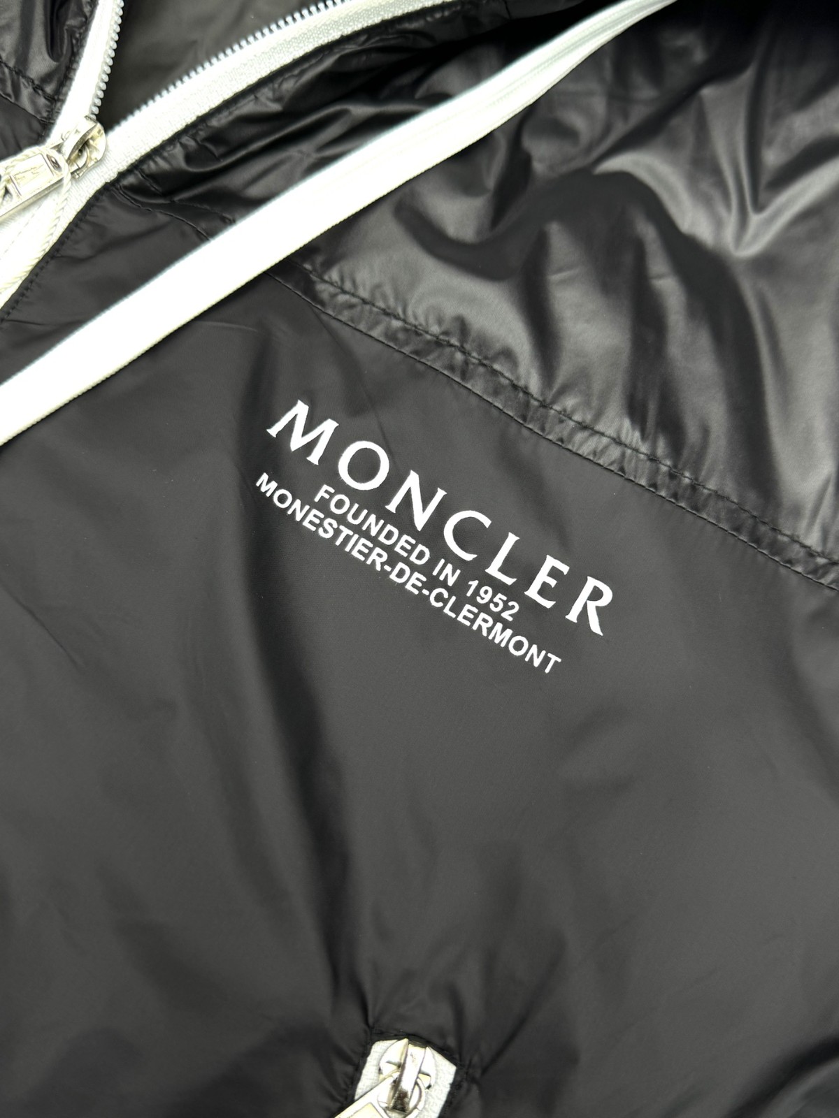 057 028#105-Moncle-Clothes-01-2024SS