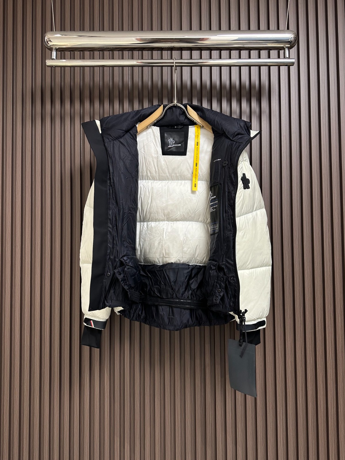 038 009#105-Moncle-Clothes-01-2024SS