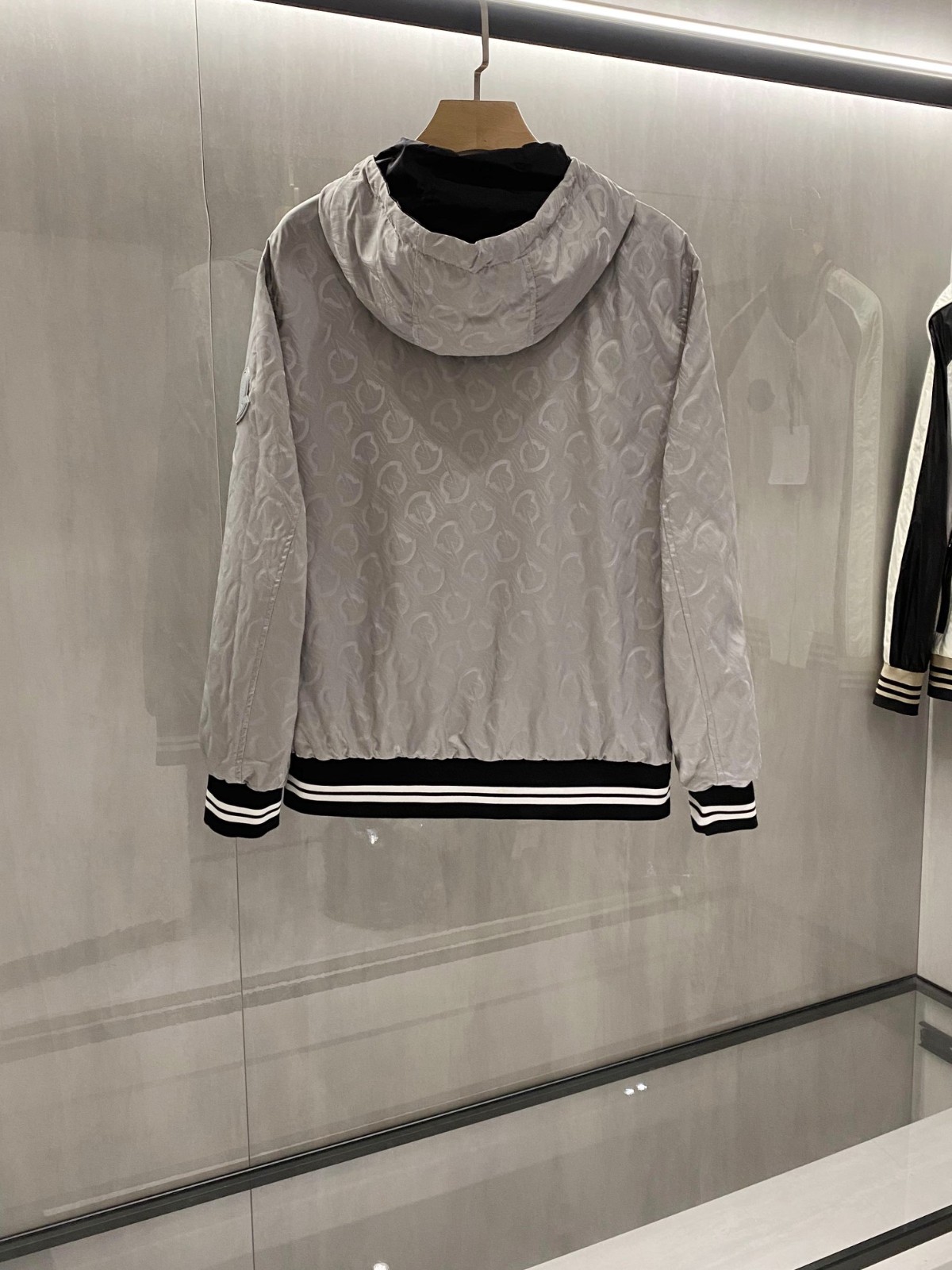 006 006#105-Moncle-Clothes-02-2024SS