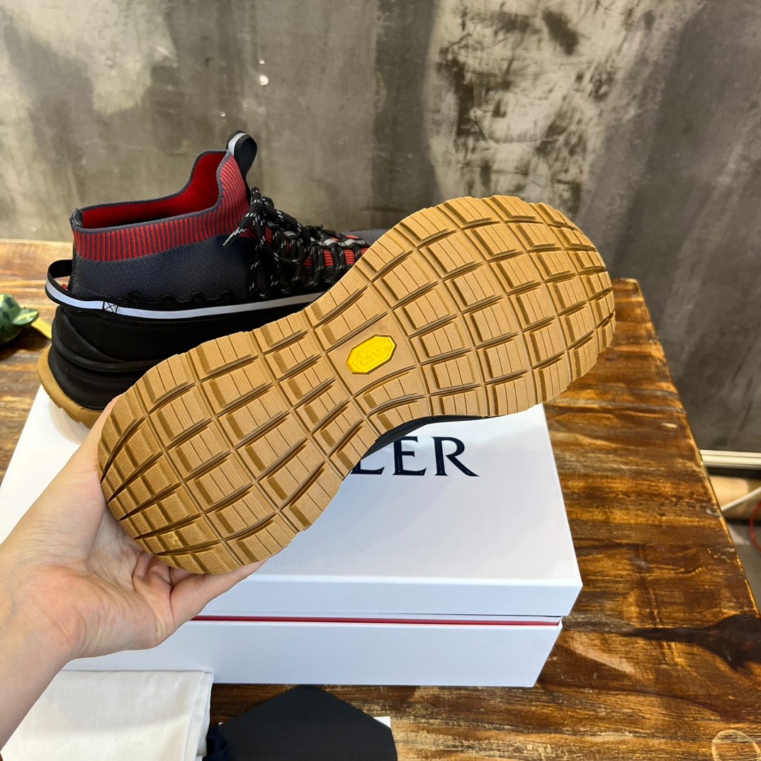 63 38123123 SIZE 38-45