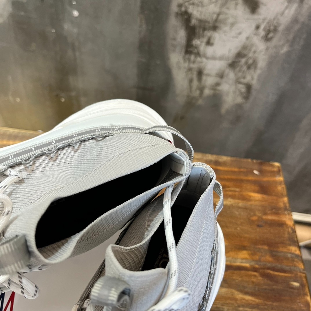 62 38123123 SIZE 38-45