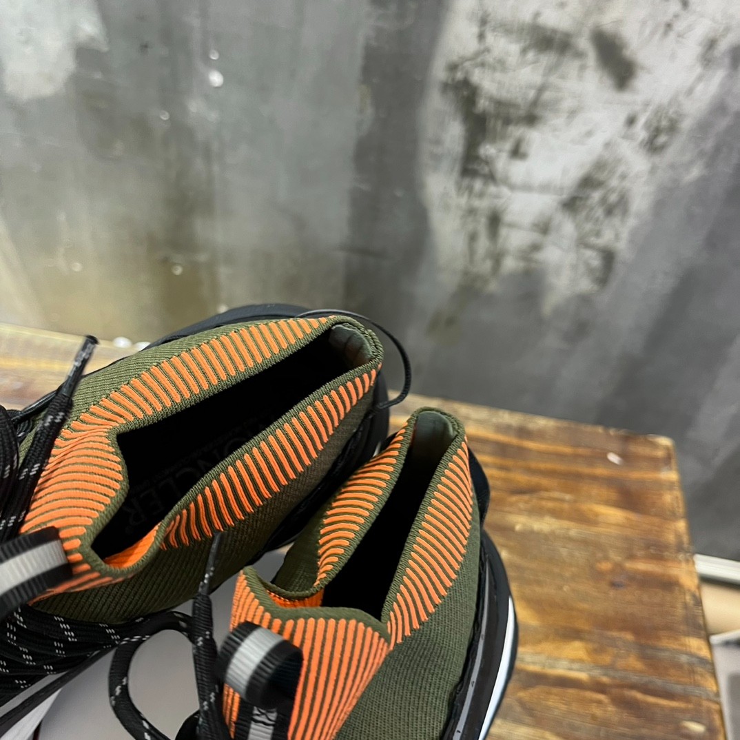 60 38123123 SIZE 38-45