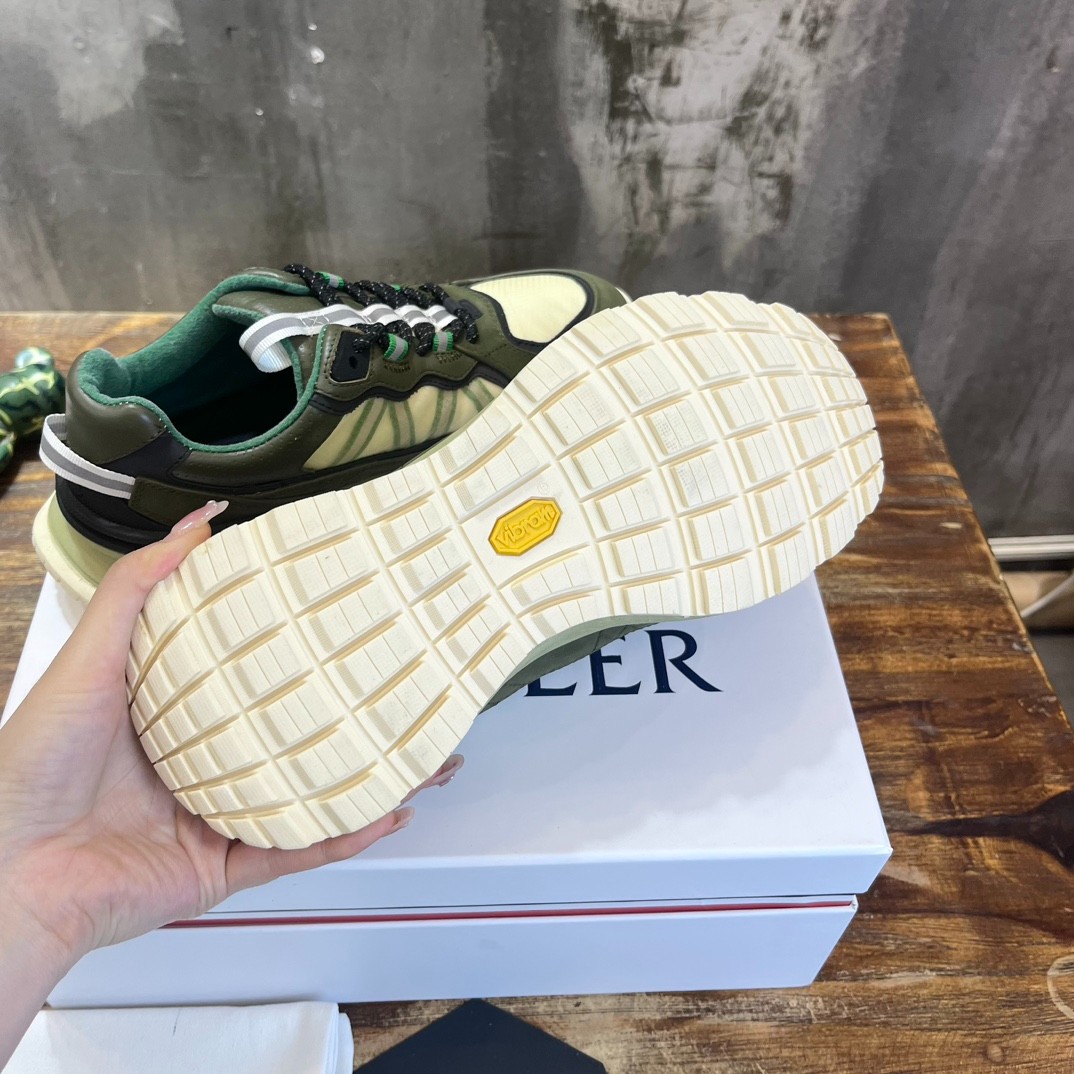 25 39123125 SIZE 38-46