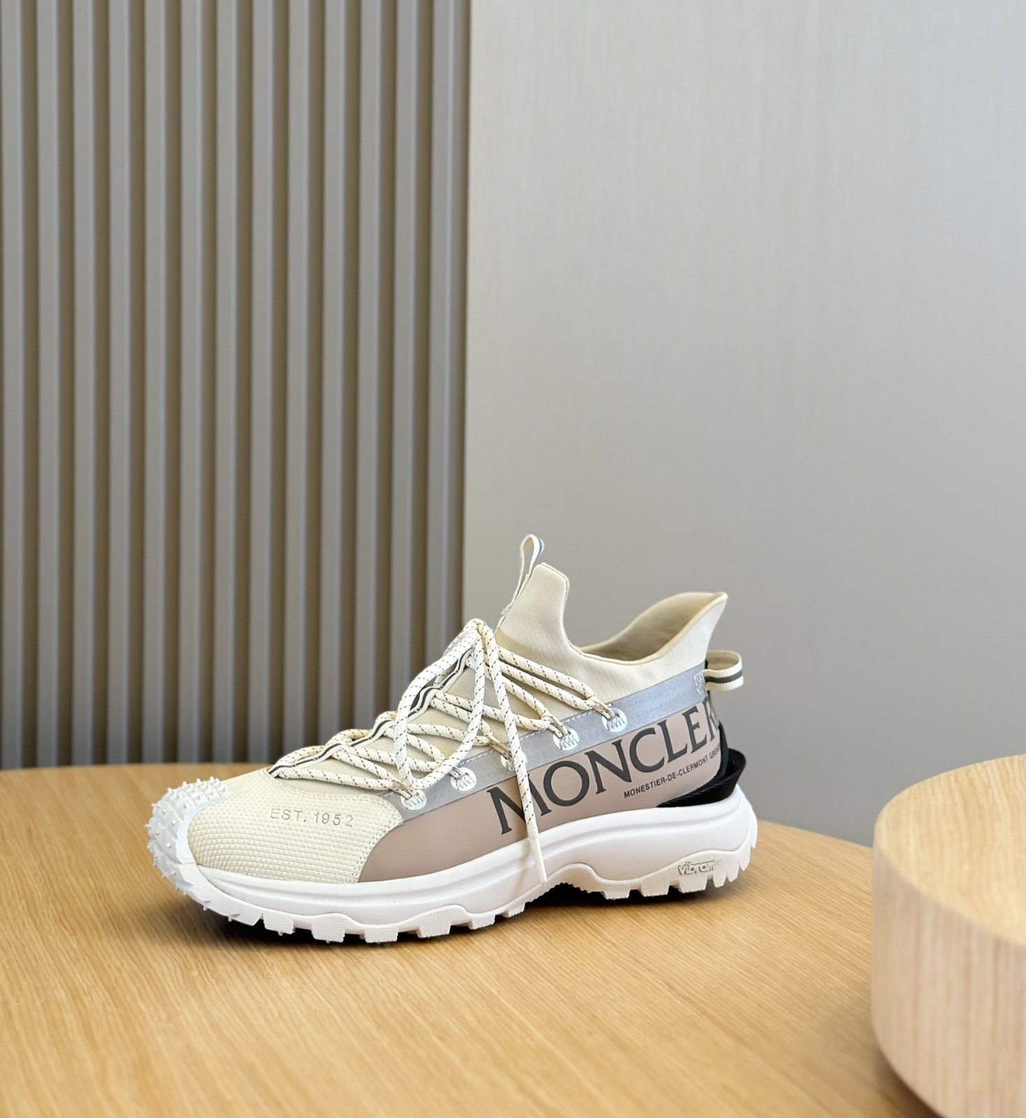 19 44123136 SIZE 38-45