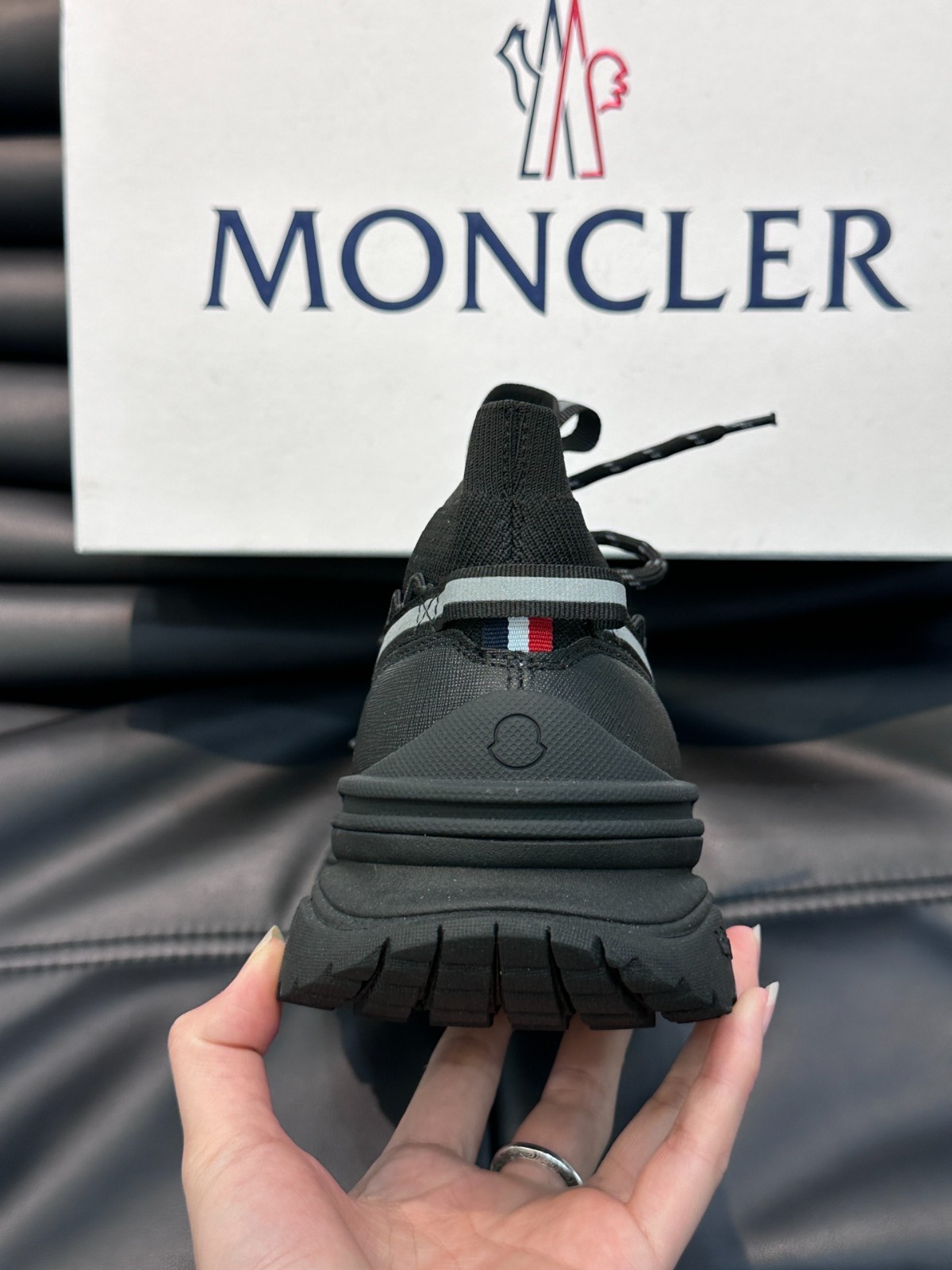 03 32123109 SIZE 39-45
