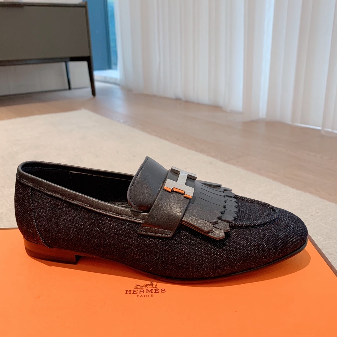 105 44123136 SIZE 35-41