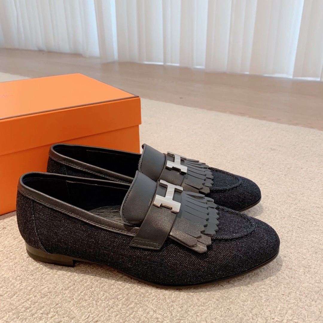 105 44123136 SIZE 35-41