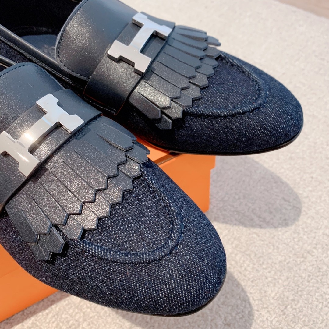 105 44123136 SIZE 35-41
