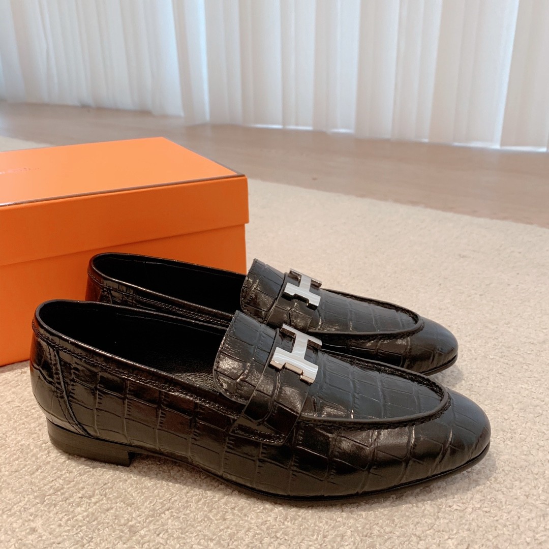 102 44123136 SIZE 35-41