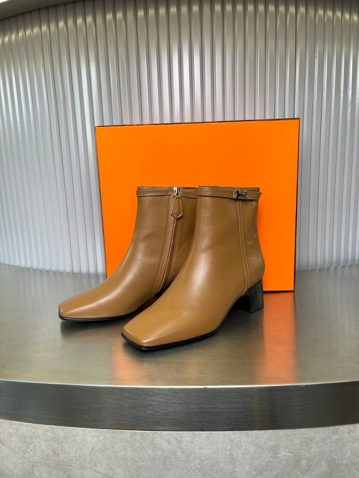 077 49123148 SIZE 35-40