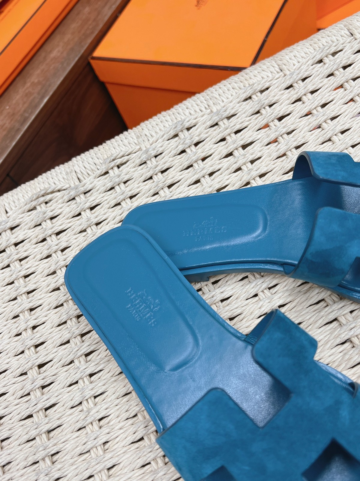 046 34123113 SIZE 35-40
