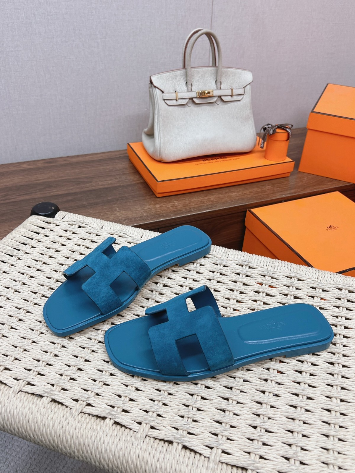 046 34123113 SIZE 35-40