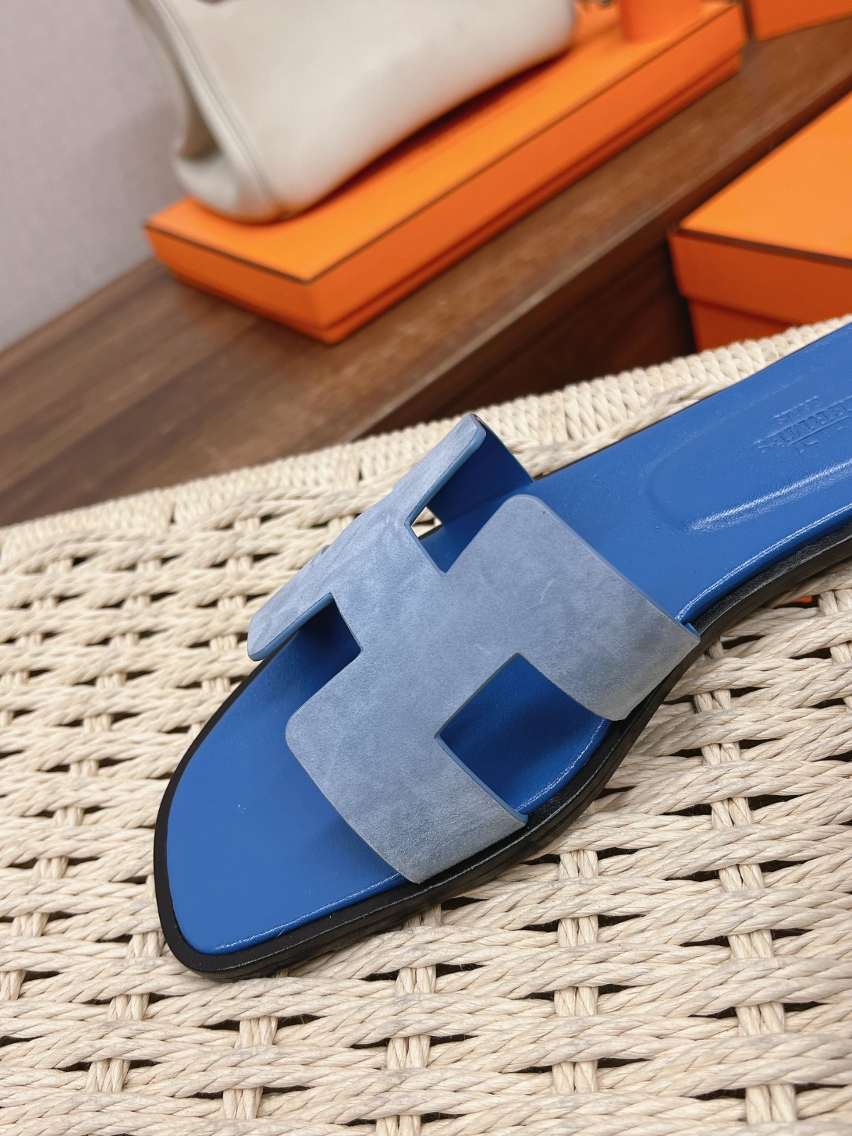 045 34123113 SIZE 35-40