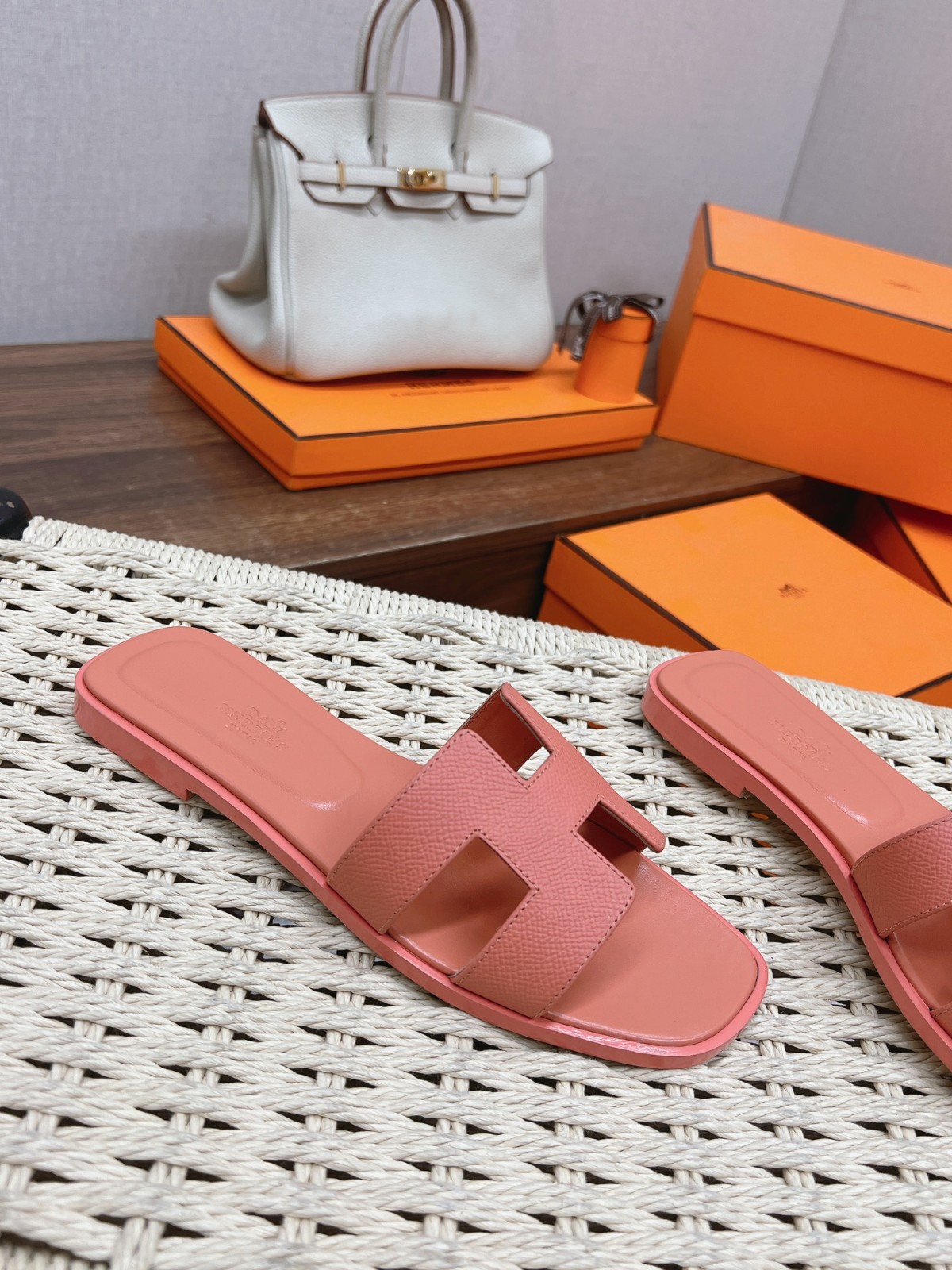039 34123113 SIZE 35-40