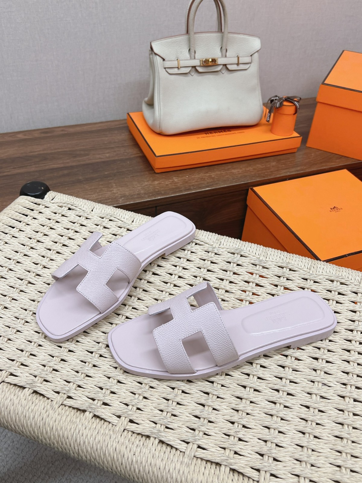 037 34123113 SIZE 35-40
