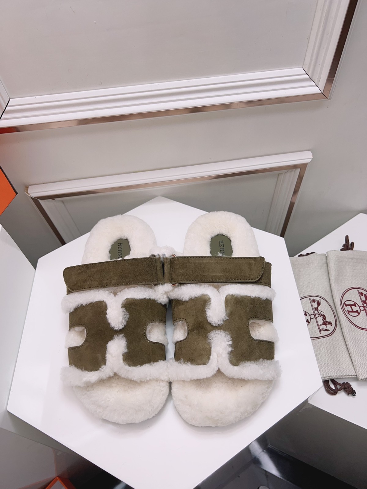 110 30123104 size 35-45