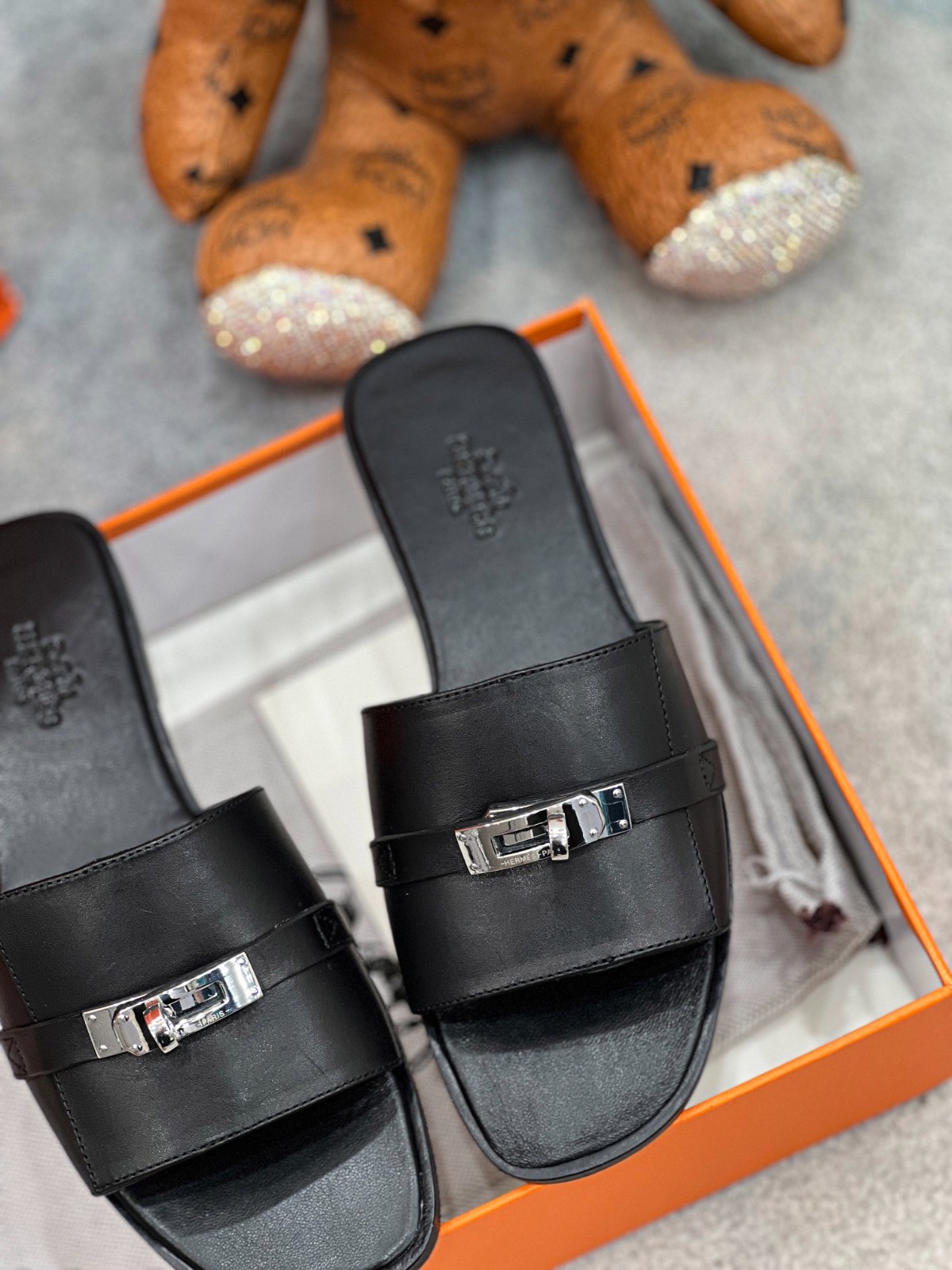 023 33123127 size 34-42