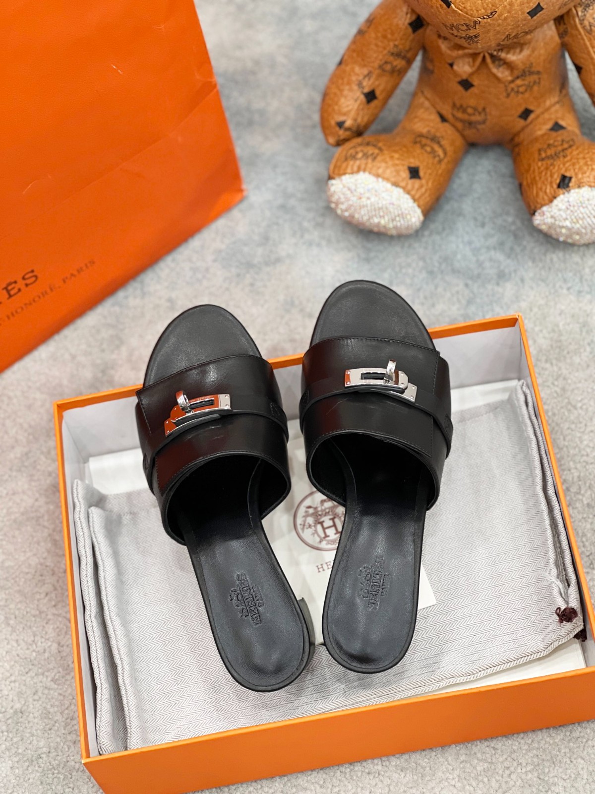 022 33123127 size 34-42