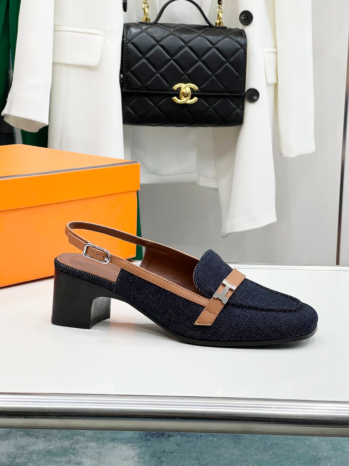 017 36123132 size 35-42