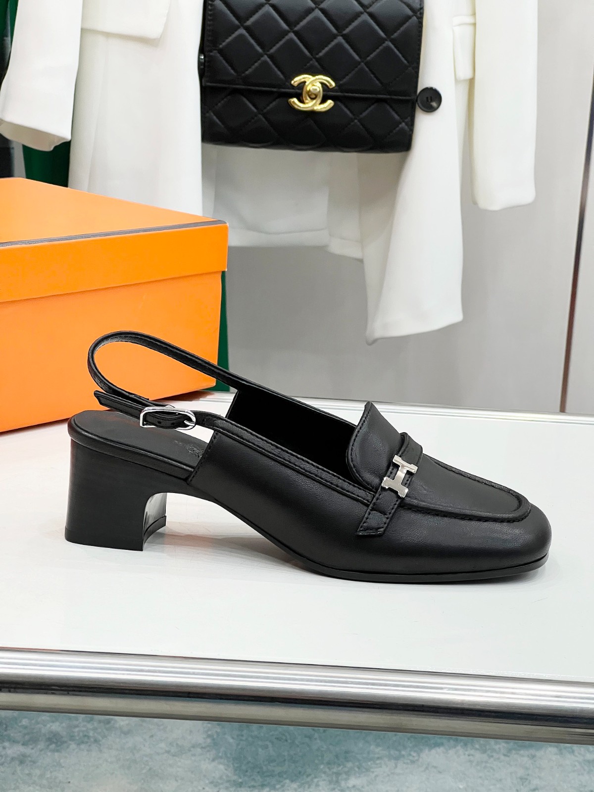 015 36123132 size 35-42
