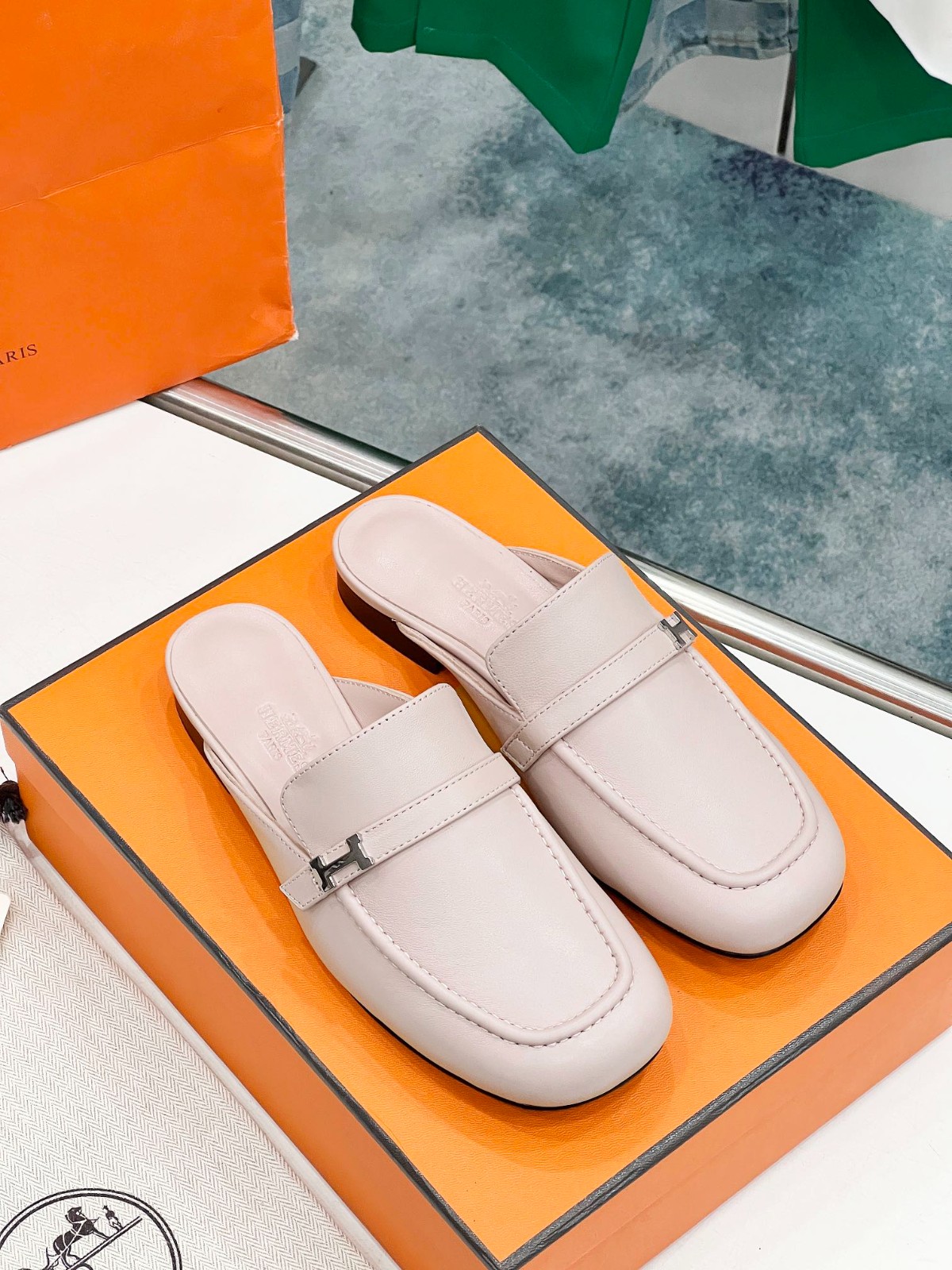 008 36123132 size 35-42