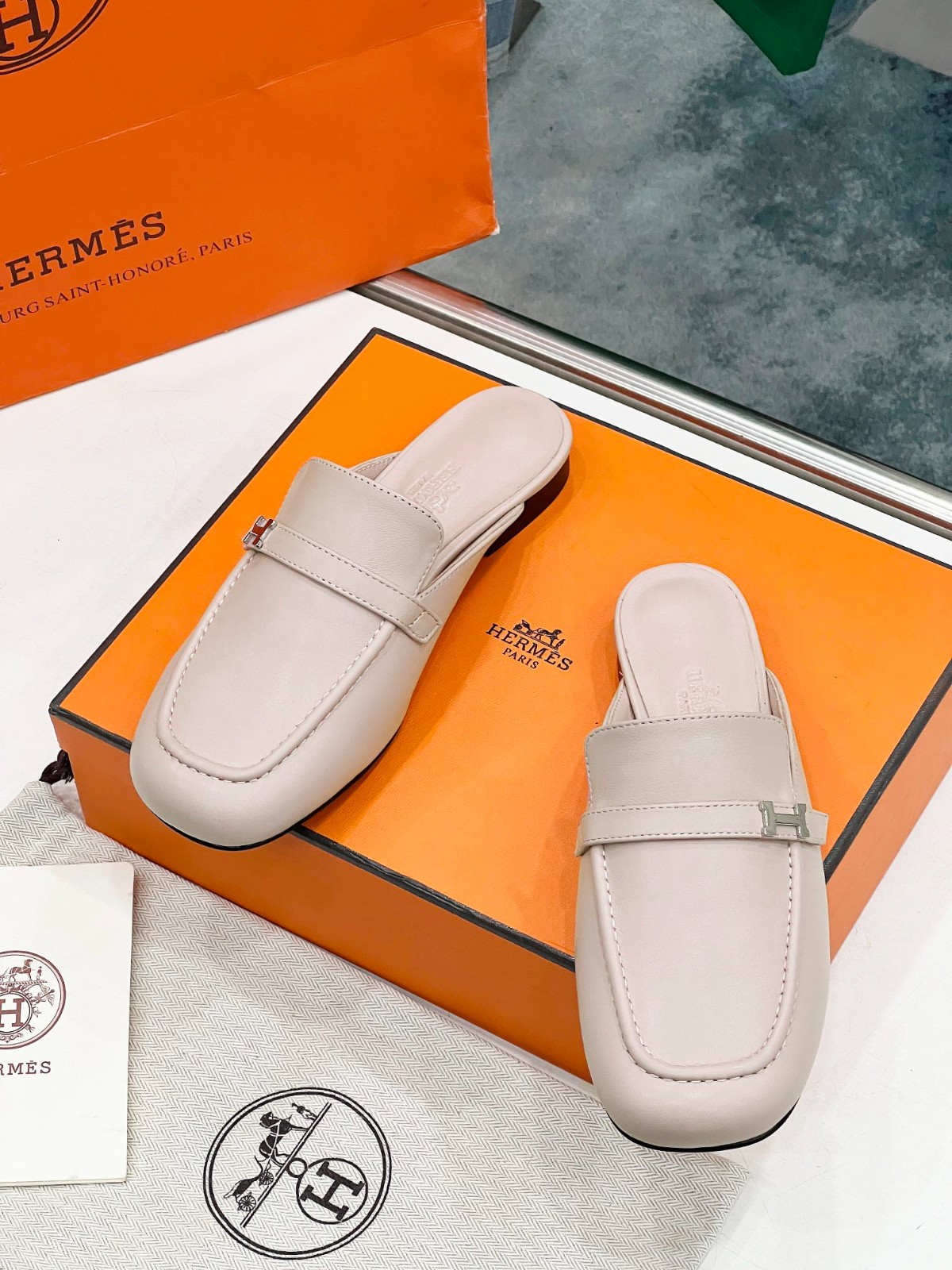 008 36123132 size 35-42