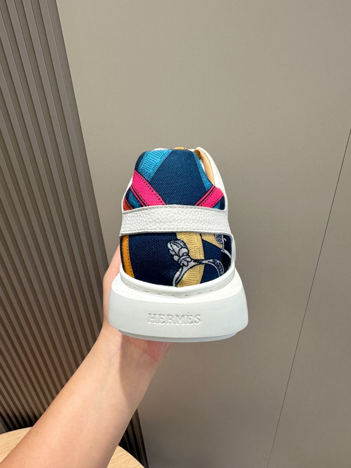 006 43123184 size 38-45