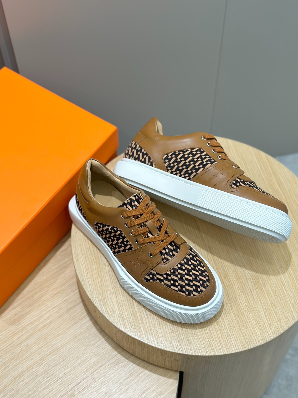 003 43123184 size 38-45