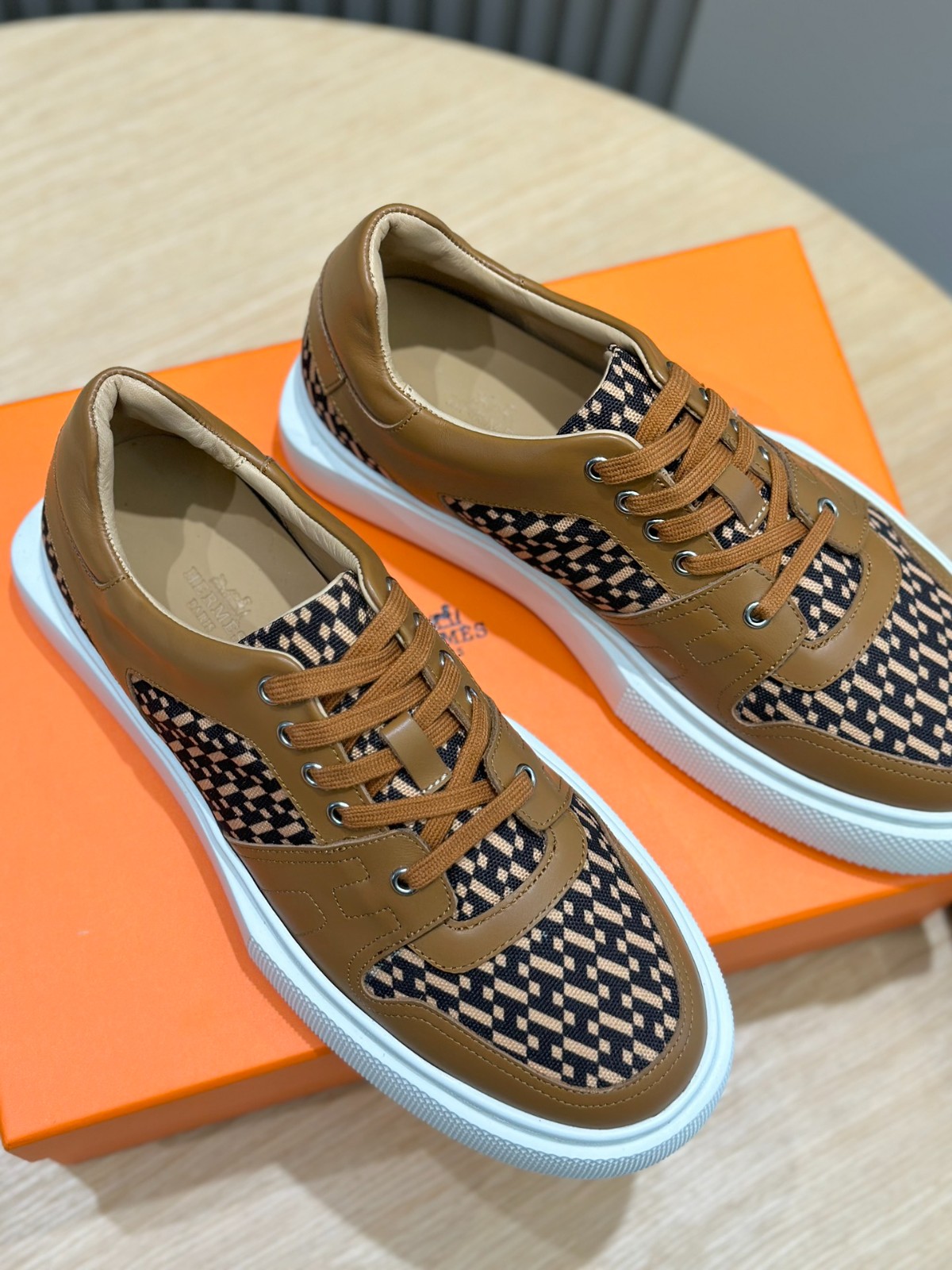 003 43123184 size 38-45
