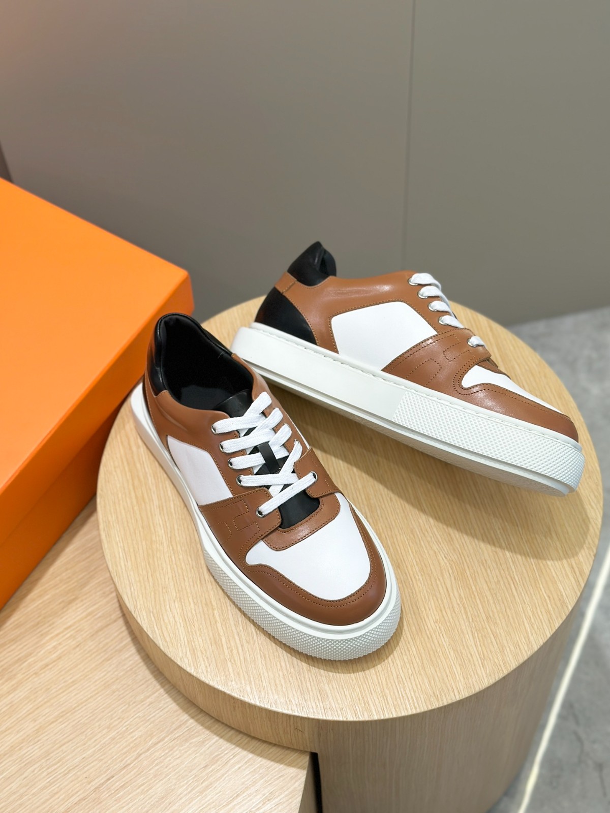 001 43123184 size 38-45