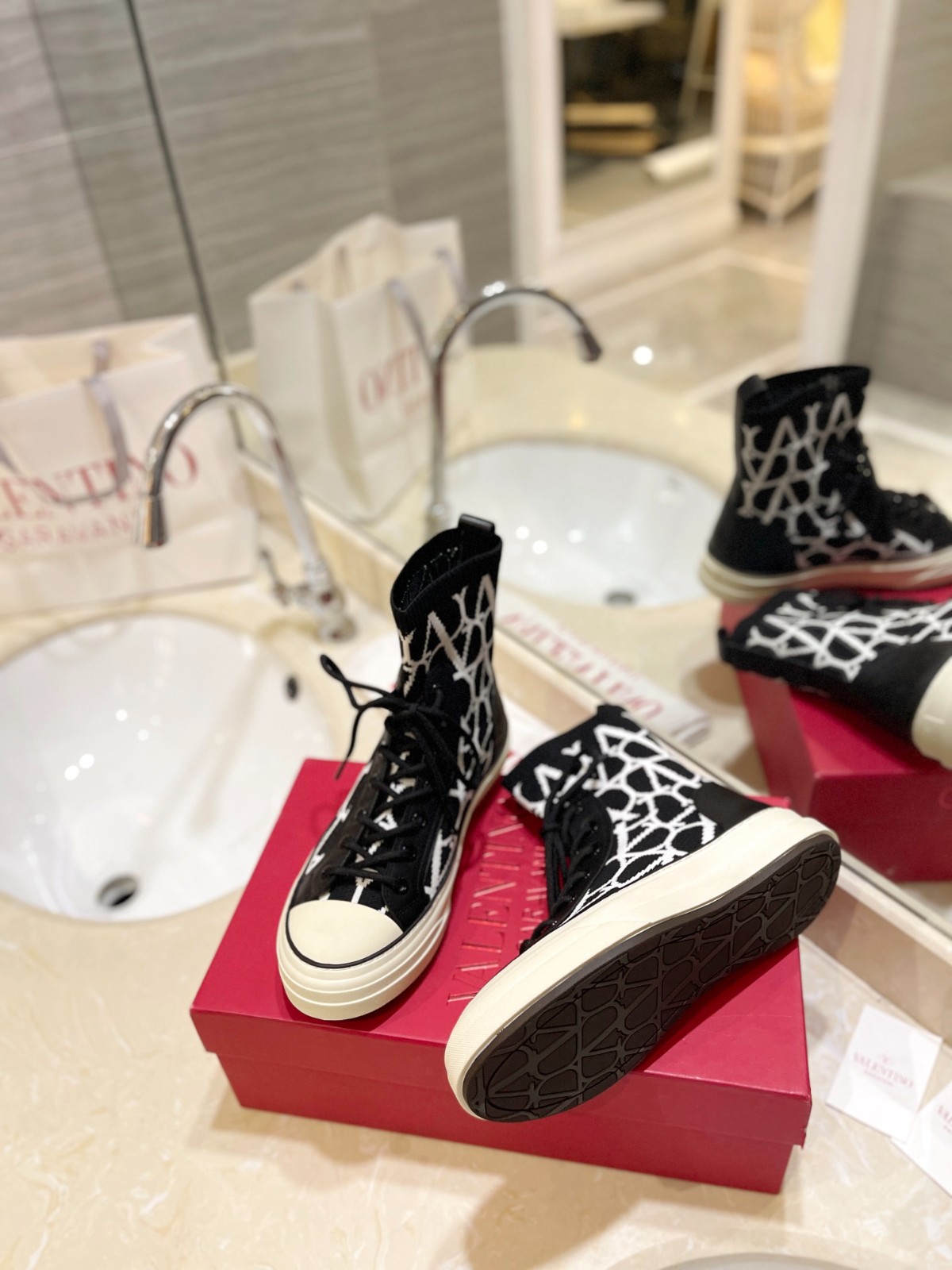 076 32123109 SIZE 35-42