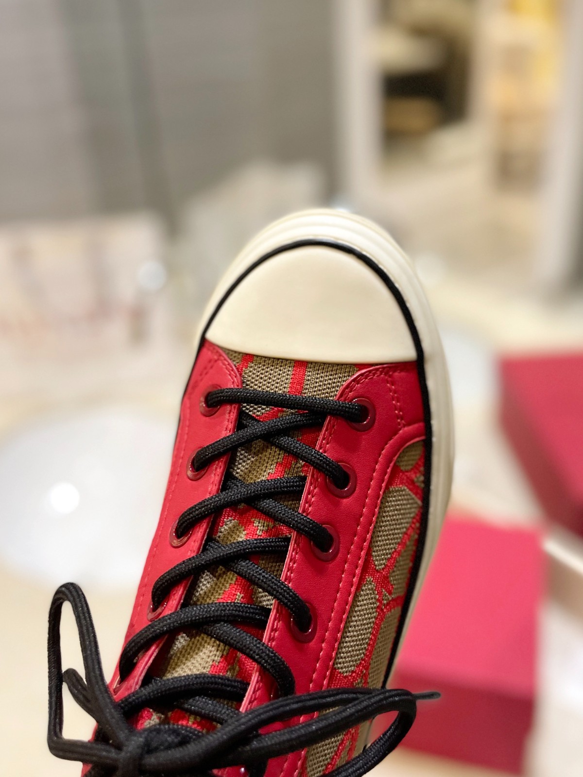 073 32123109 SIZE 35-42