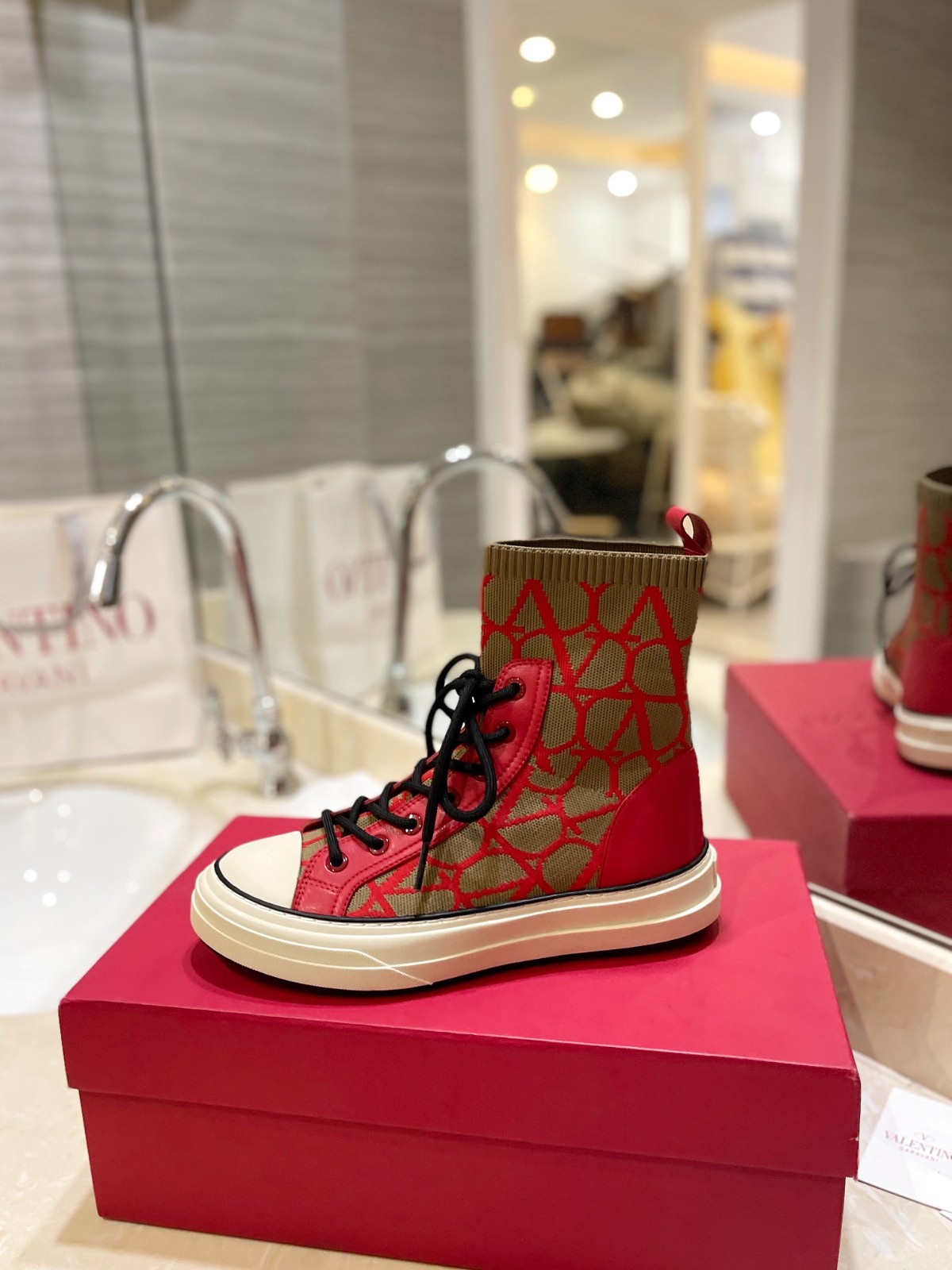 073 32123109 SIZE 35-42