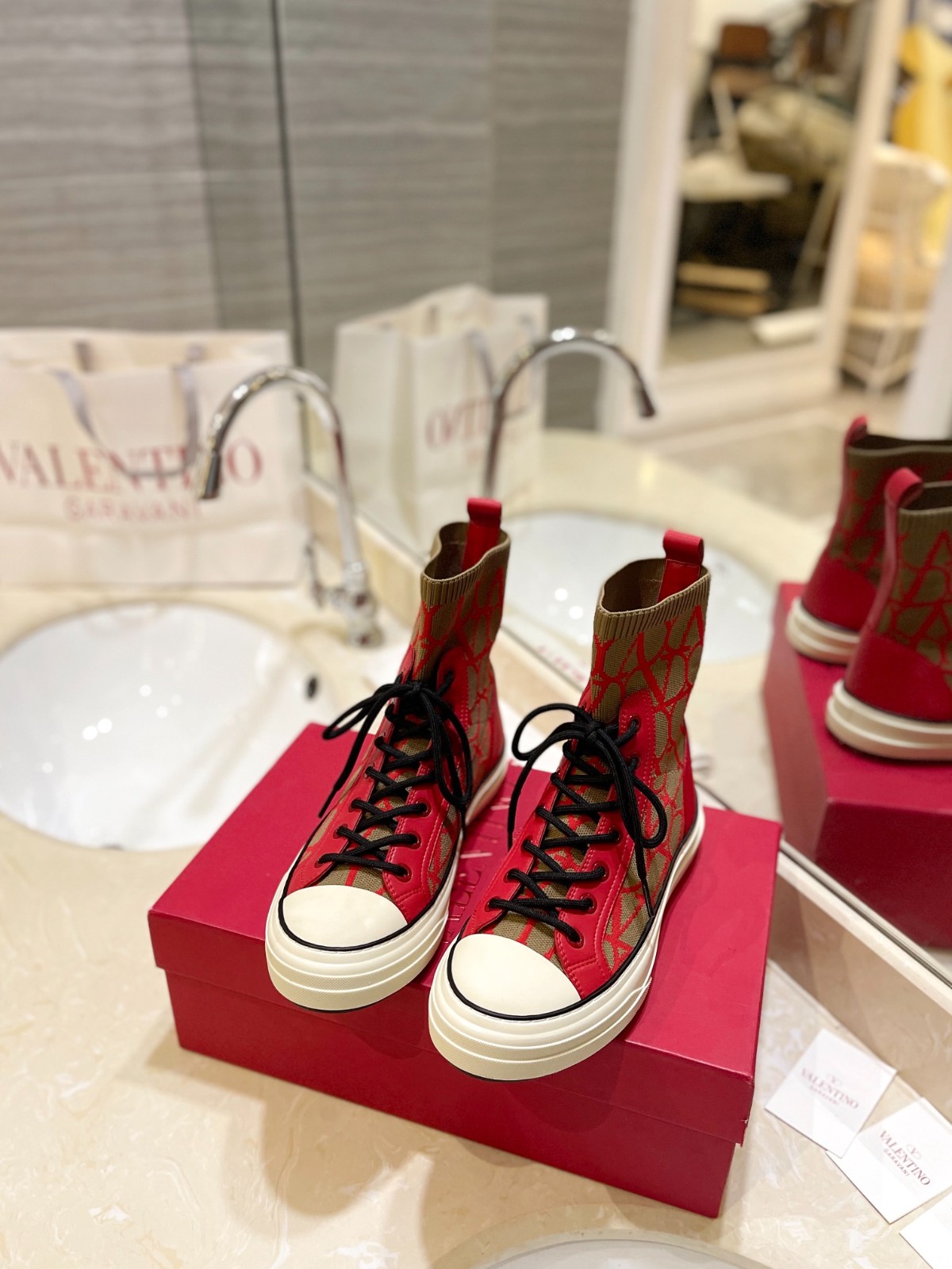 073 32123109 SIZE 35-42