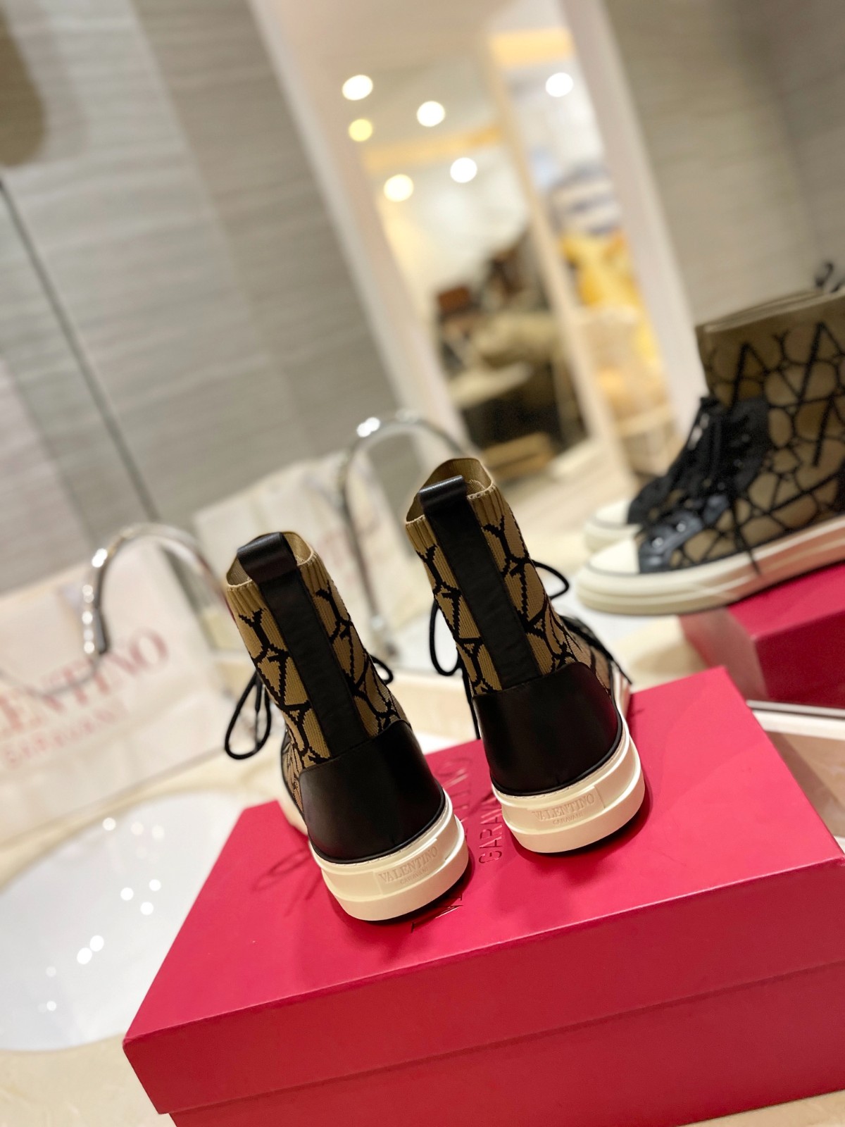072 32123109 SIZE 35-42