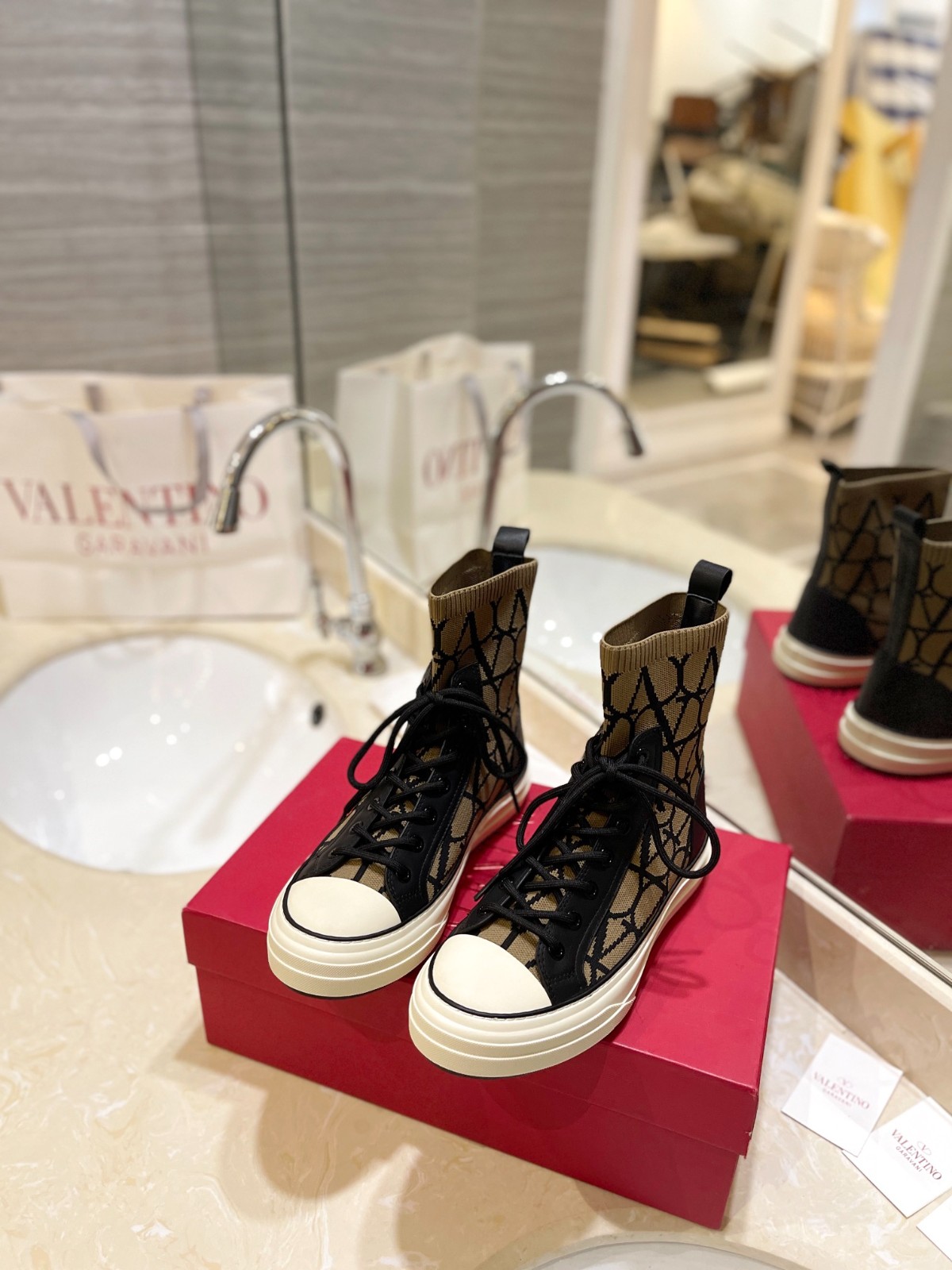 072 32123109 SIZE 35-42