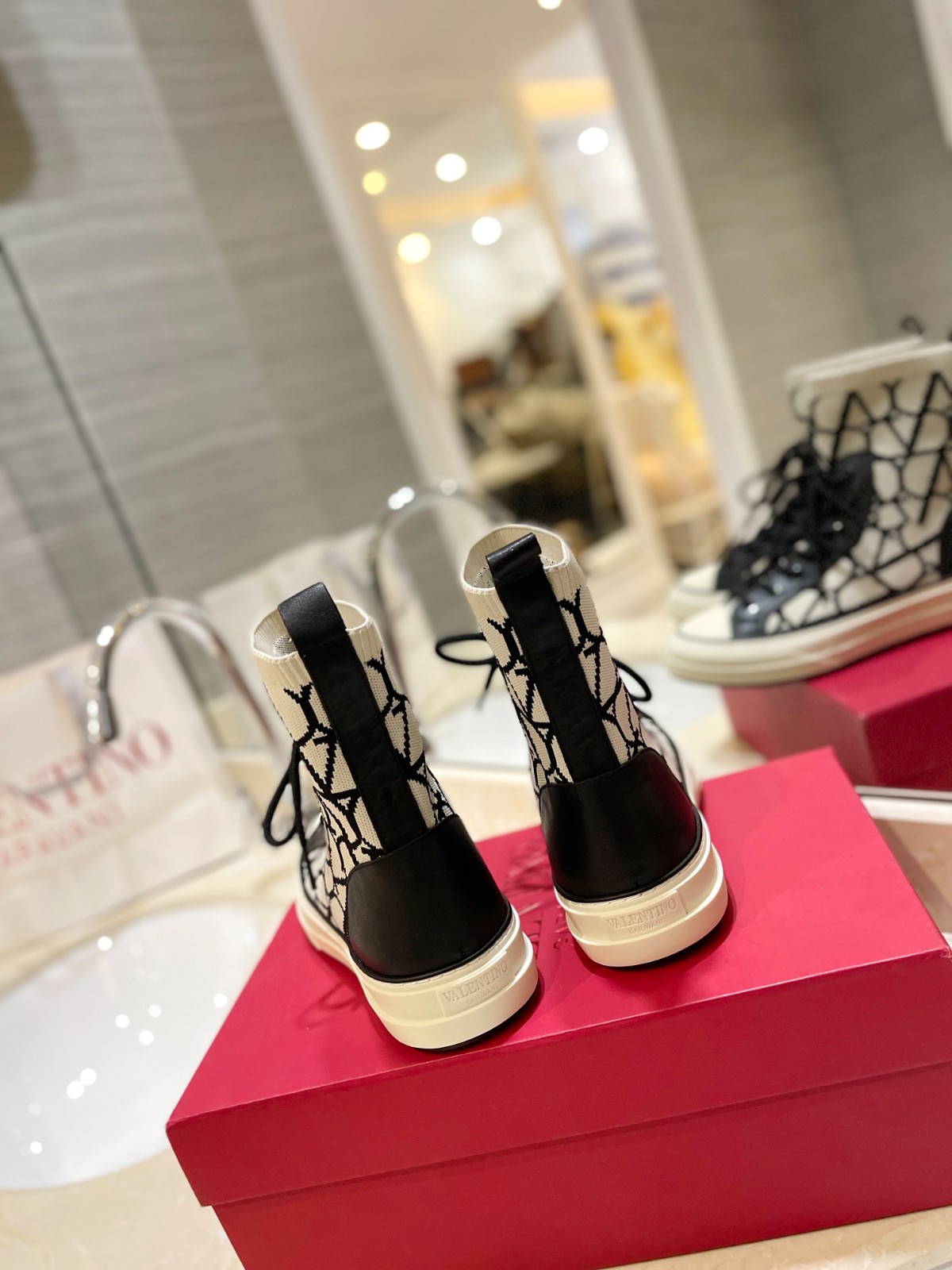 070 32123109 SIZE 35-42