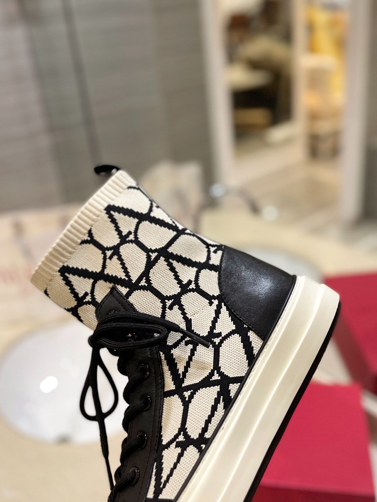 070 32123109 SIZE 35-42