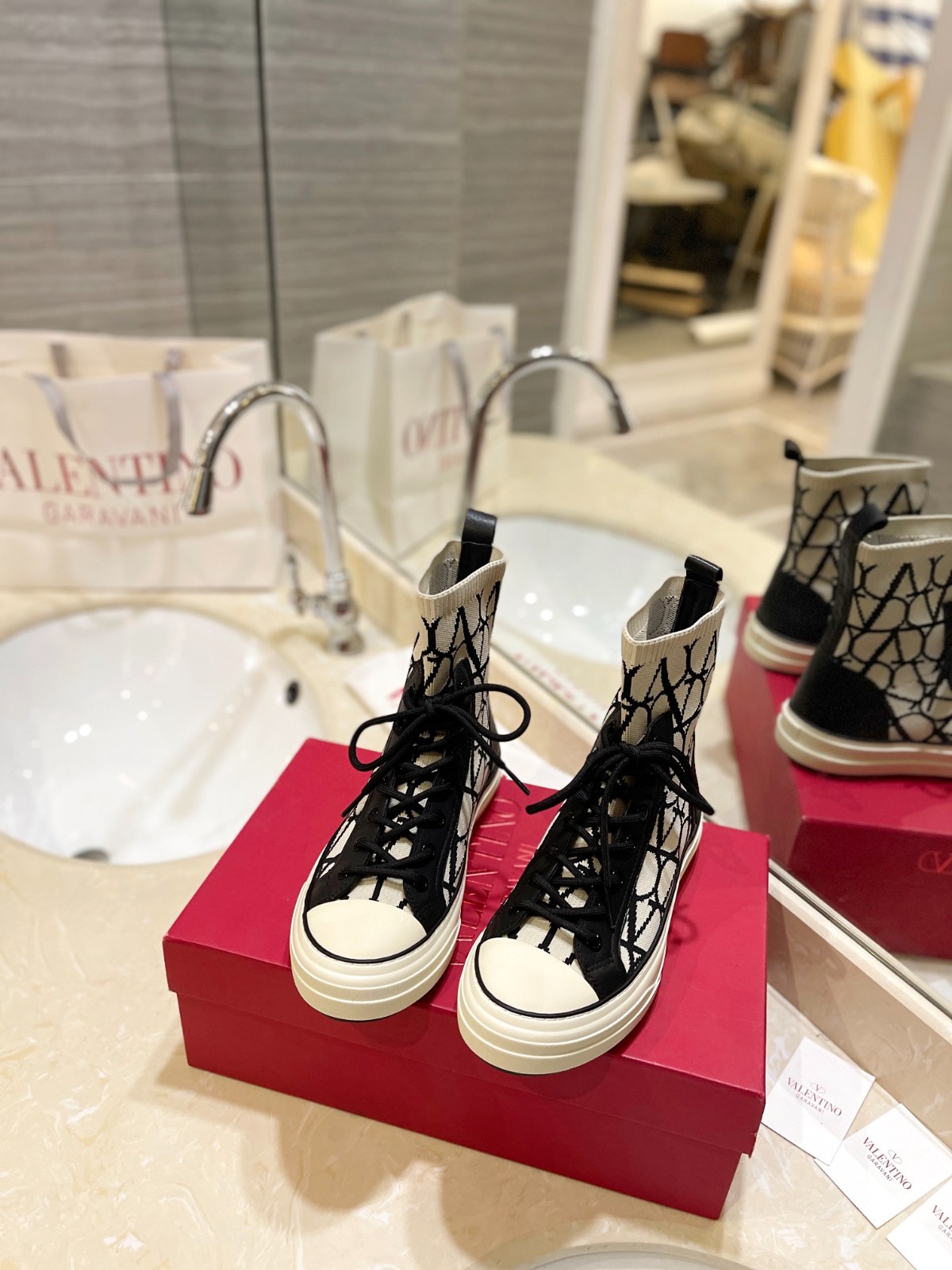 070 32123109 SIZE 35-42