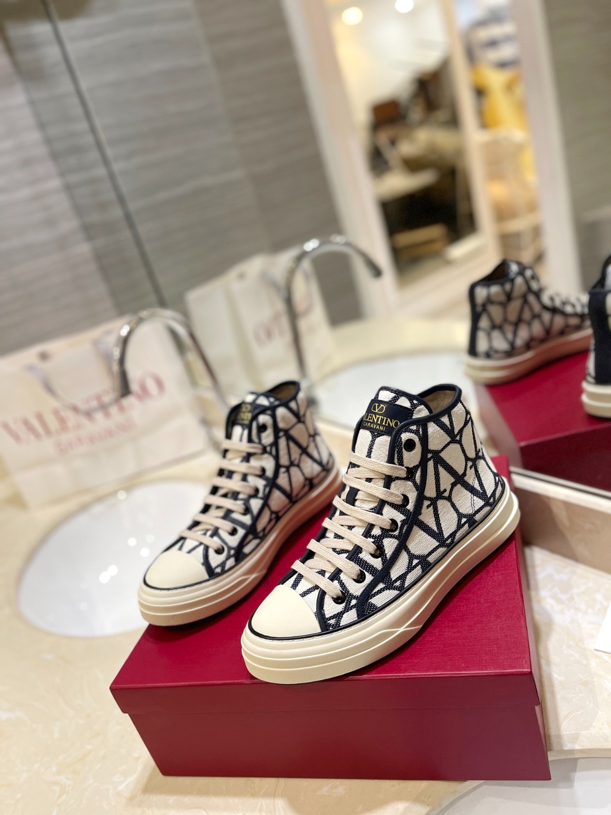 069 32123109 SIZE 35-46