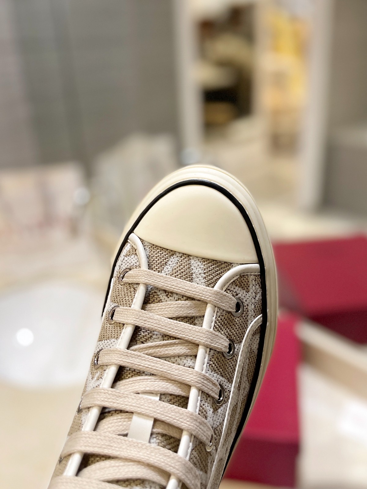 068 32123109 SIZE 35-46