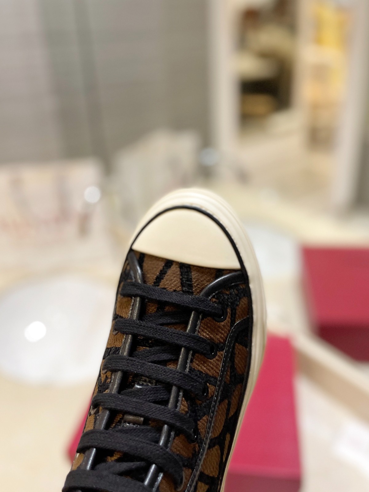 064 32123109 SIZE 35-46