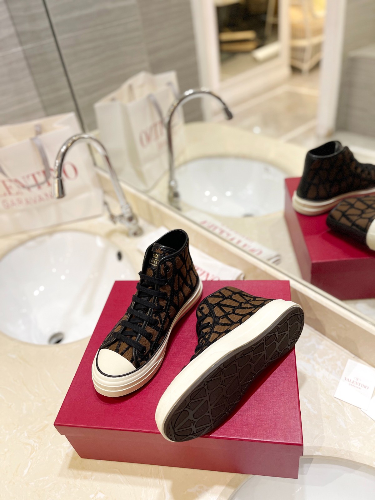 064 32123109 SIZE 35-46